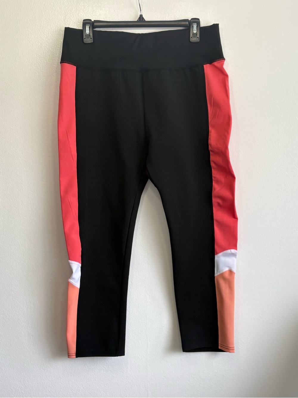 Women Black Leggings with Coral, White and Peach Side Panels